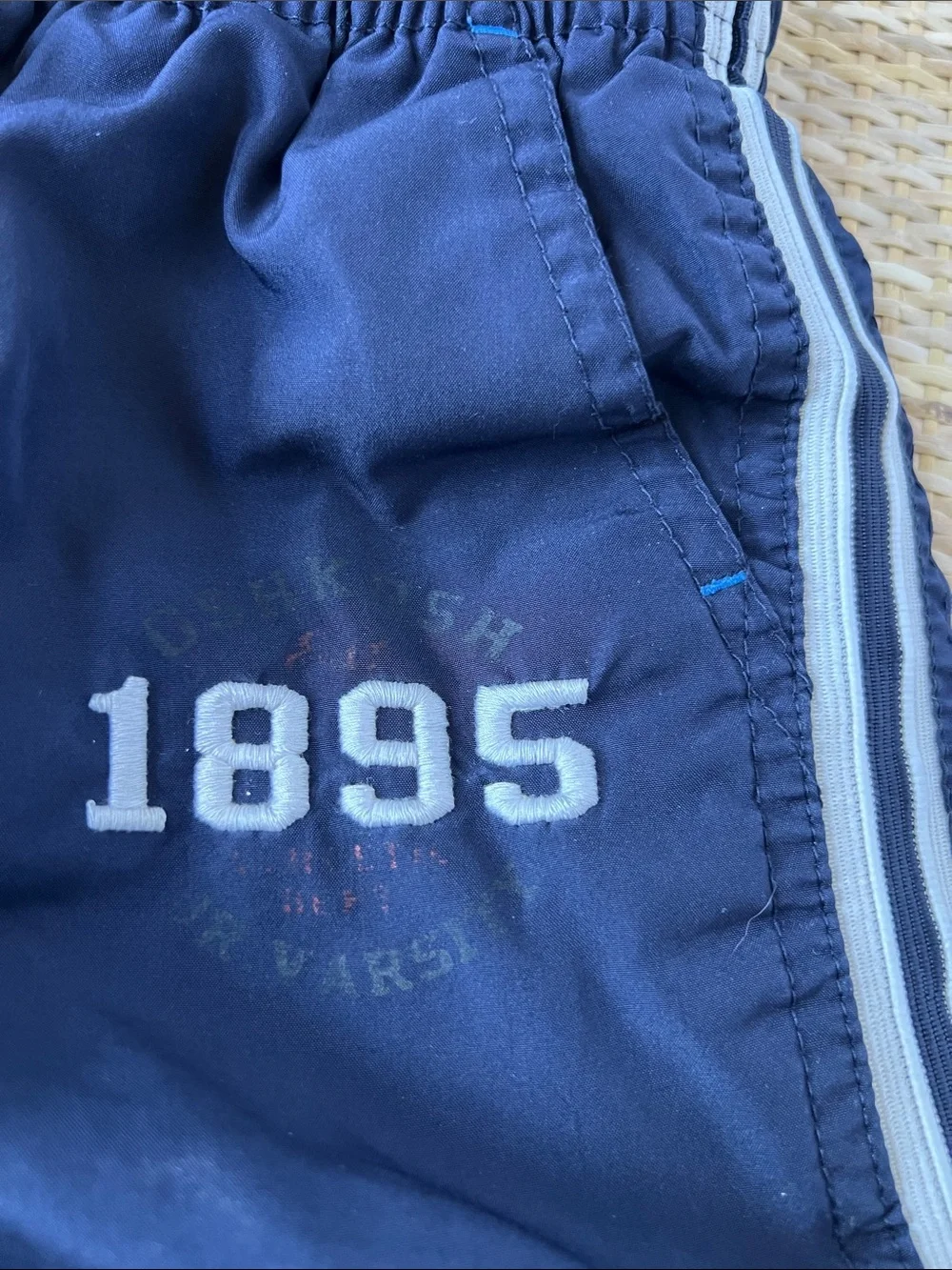 Oshkosh B’Gosh 1895 TrackPants Navy white side Stripe cotton bl lined Boys 3T